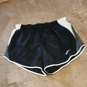 Women's Nike Shorts Size S